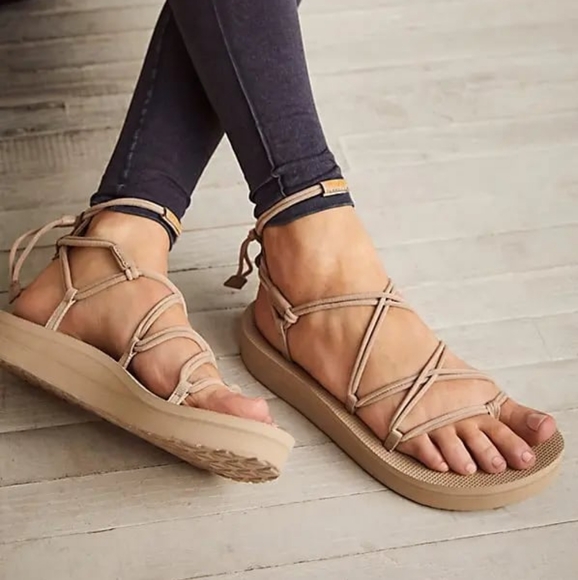 Teva Midform Infinity Sandals in Sesame - Picture 1 of 7